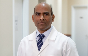 Satheesh Ramineni, MD FAAOS